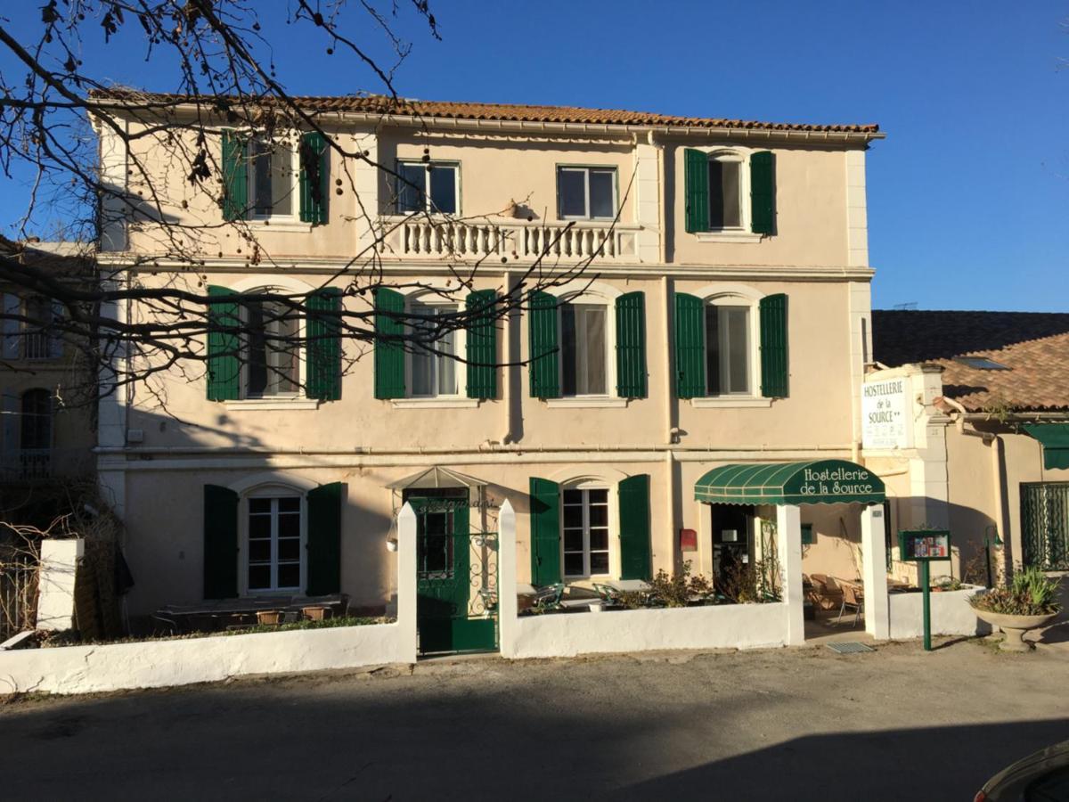 Hostellerie De La Source Arles Esterno foto
