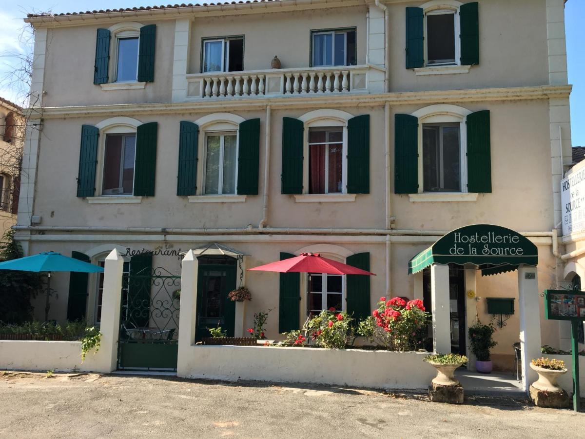 Hostellerie De La Source Arles Esterno foto